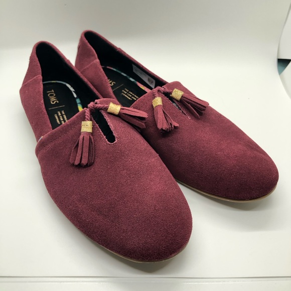 Toms Shoes - Toms Womens Suede Kelli Slip On Flats Color Raisin Suede Size 9.5